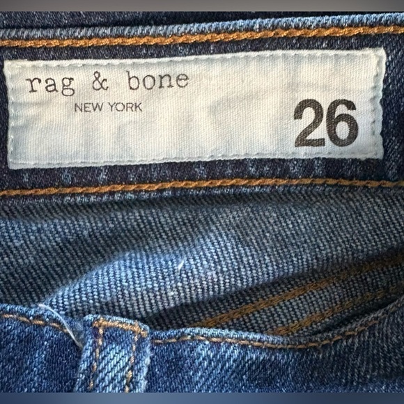 NEW w/o Tags Rag & Bone Wren High-Rise Slim Straight Jean Raw Hem Size 26 - Picture 4 of 16